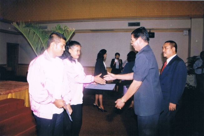 Pelepasan Perdana PMI/TKI PT. Andalan Mitra Prestasi secara resmi oleh Gubernur Sumatera Barat